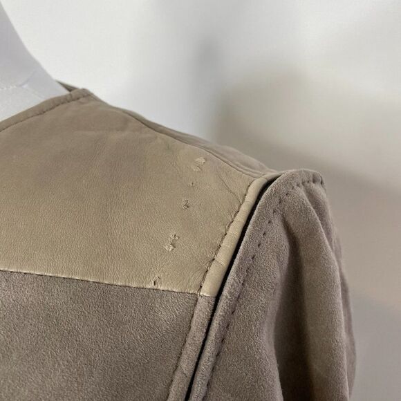 Chris! Long Leather Jacket with Removable Sleeves - Picture 11 of 11